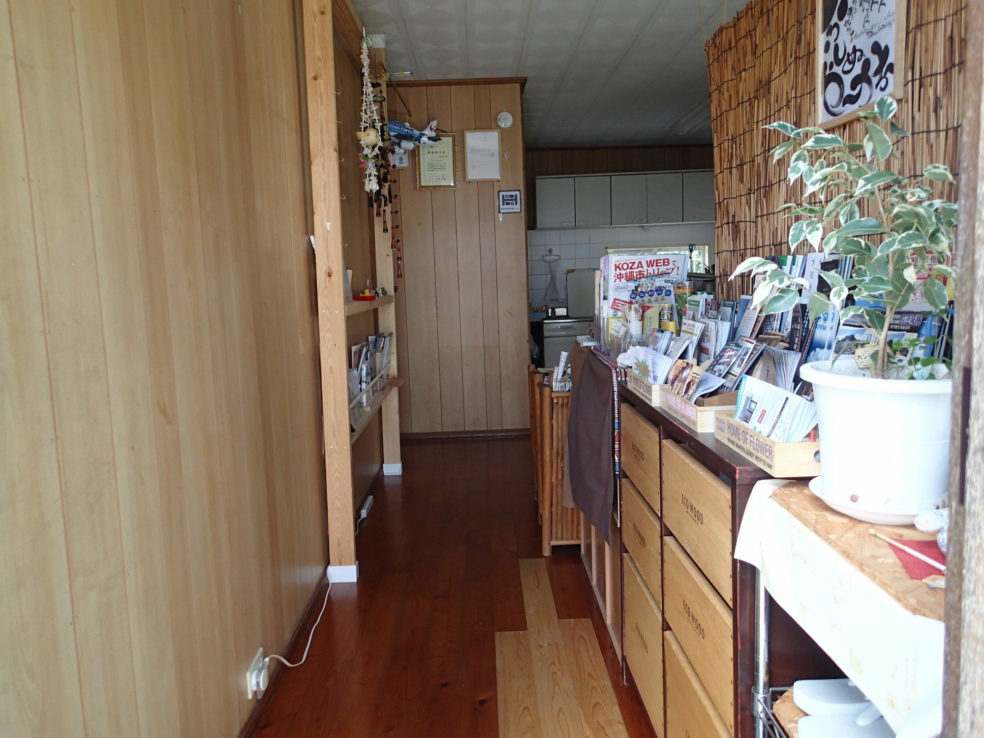 Okinawa Guest House Fushinuyauchi Yomitan Bagian luar foto